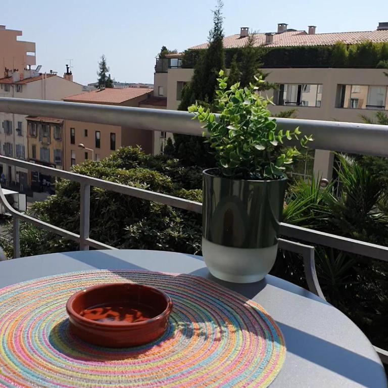 Le Petit Château - Cannes - Chambre Triple - 9