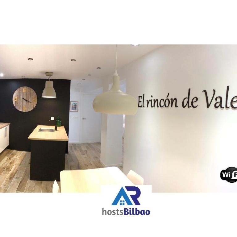 El rincón de Valeria - Bilbao - Casco Viejo - Parking opcional - AR hostsBilbao - Two-Bedroom Apartment - 1