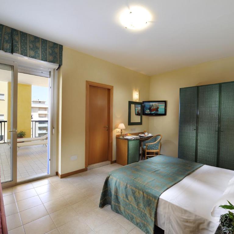 Hotel Bellevue - Camera Matrimoniale Comfort - 4