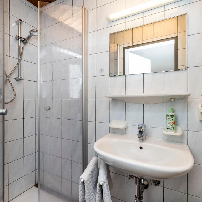 Appartements Angelika - Apartamento de 2 dormitorios con vistas a la montaña - 5