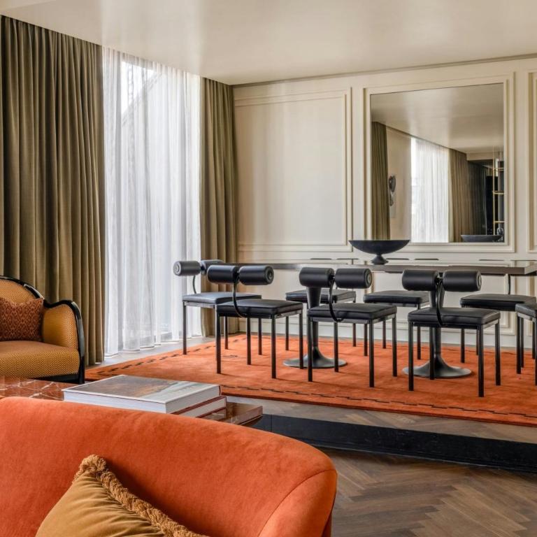 The Dean Munich, Autograph Collection - Grande Suite 1 Lit King-Size avec Jacuzzi et Balcon - 3