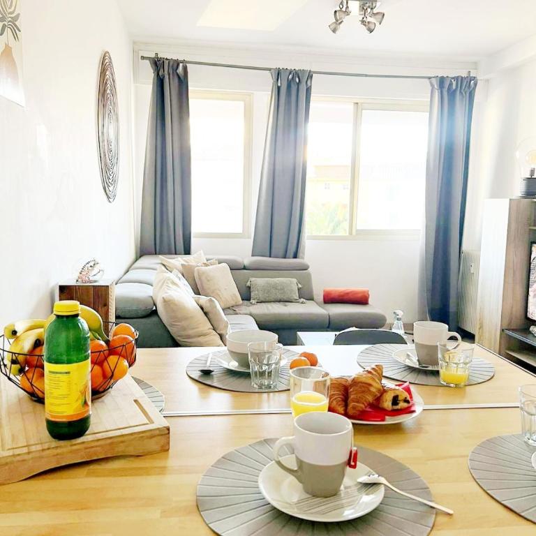 2 Bedroom Apartment in Cannes Suquet - Private Parking, Walk to Palais & Beaches - Appartement 2 Chambres - 7