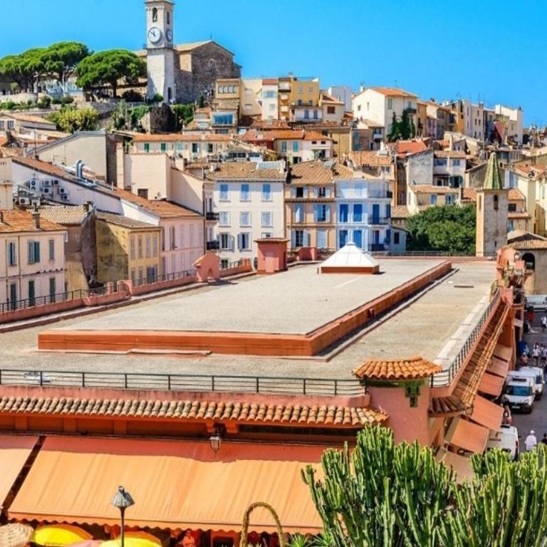 2 Bedroom Apartment in Cannes Suquet - Private Parking, Walk to Palais & Beaches - Appartement 2 Chambres - 43