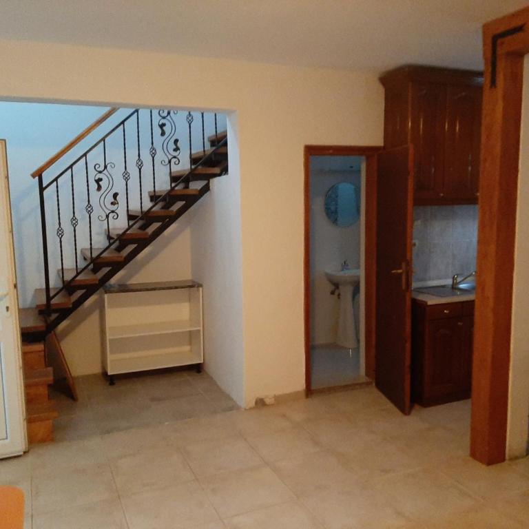 Ivanovic Family Studio Apartments - Duplex Apartment - 7