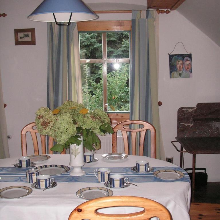 Villa am Faaker See mit Privatstrand und Ruderboot - Apartment mit 3 Schlafzimmern und Seeblick - 7