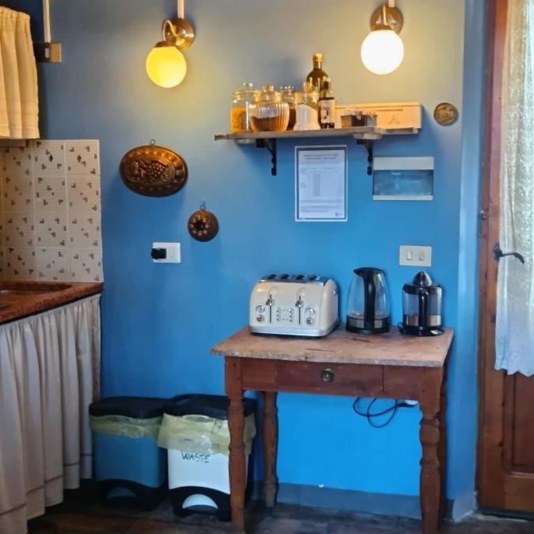 La Casa di Marla - Double Room with Private Bathroom and Garden - 5