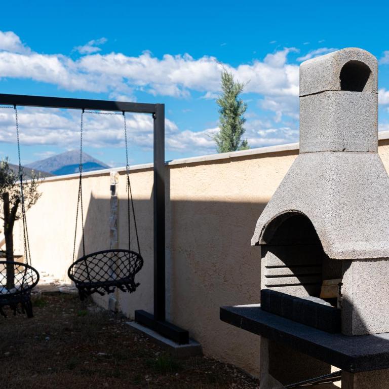 VILA K3 Podgorica - Three-Bedroom Villa - 21
