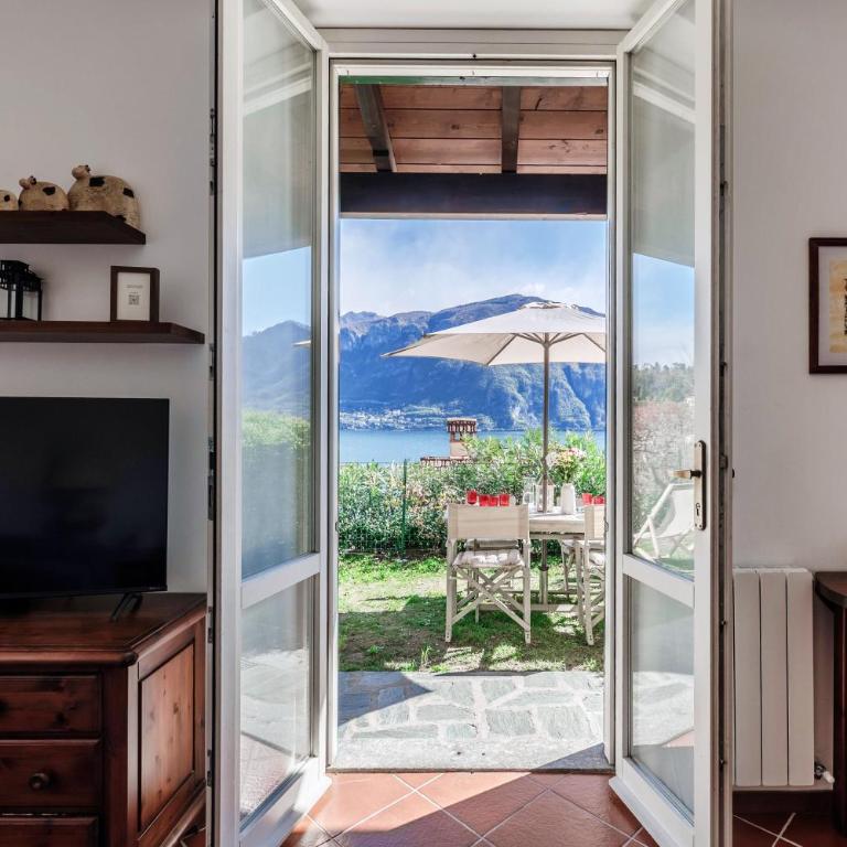 Casa Azalea - Appartamento con 2 Camere da Letto e Vista Lago - 9