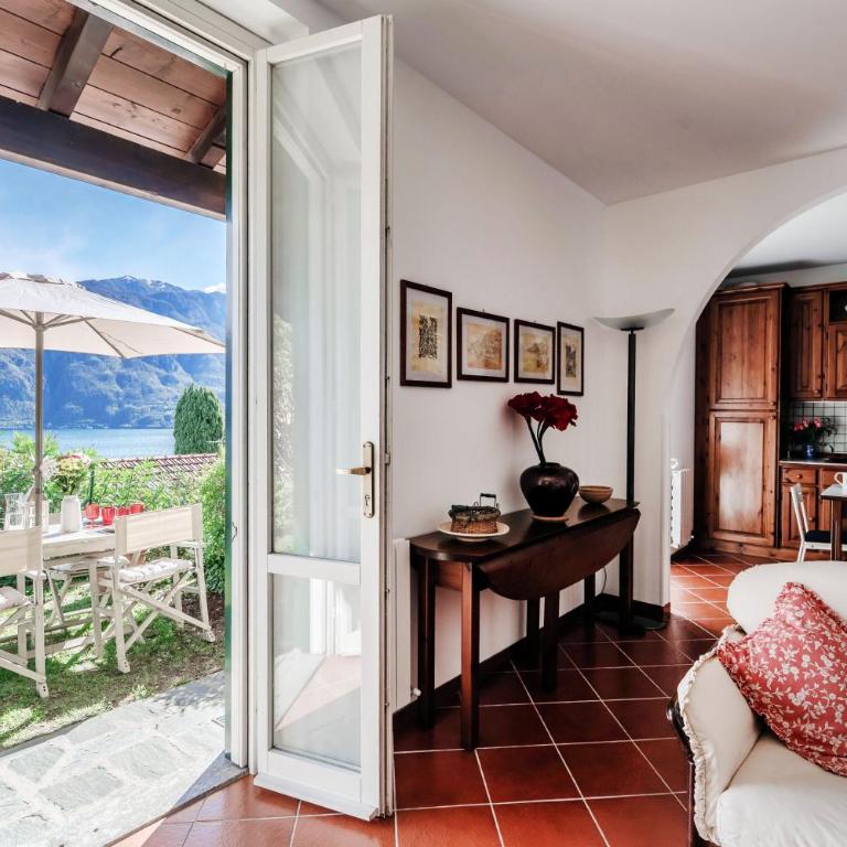 Casa Azalea - Appartamento con 2 Camere da Letto e Vista Lago - 1