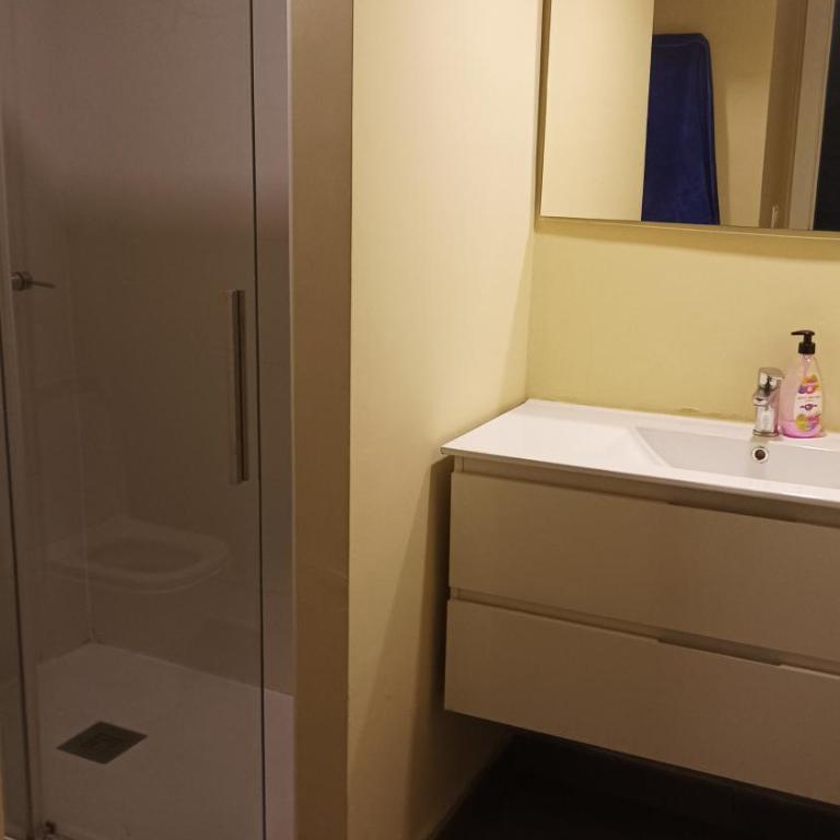 Apartamento 3 minutos templo Romano - One-Bedroom Apartment - 3