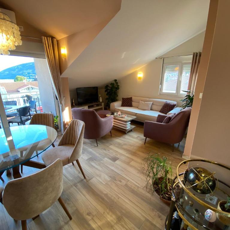 Apartman MIA Igalo - Two-Bedroom Apartment - 12