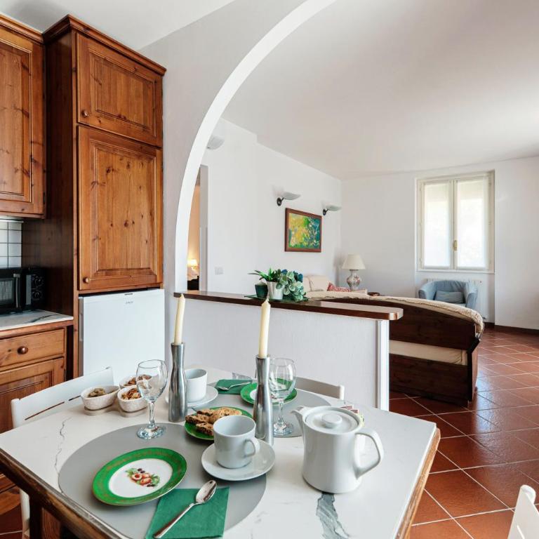 Casa Azalea - Appartamento con 2 Camere da Letto e Vista Lago - 14