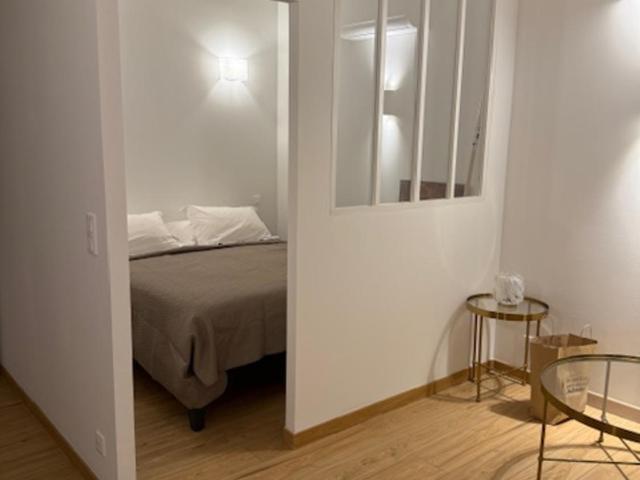 Très Grand studio neuf 50 m du port Lovely charrons 2 - Apartment mit 1 Schlafzimmer - 29