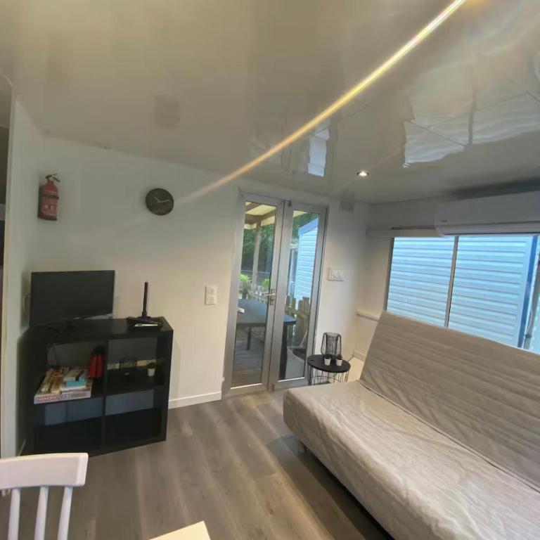Mobil-home dans un camping calme et familial chez César - Mobile Home - 3