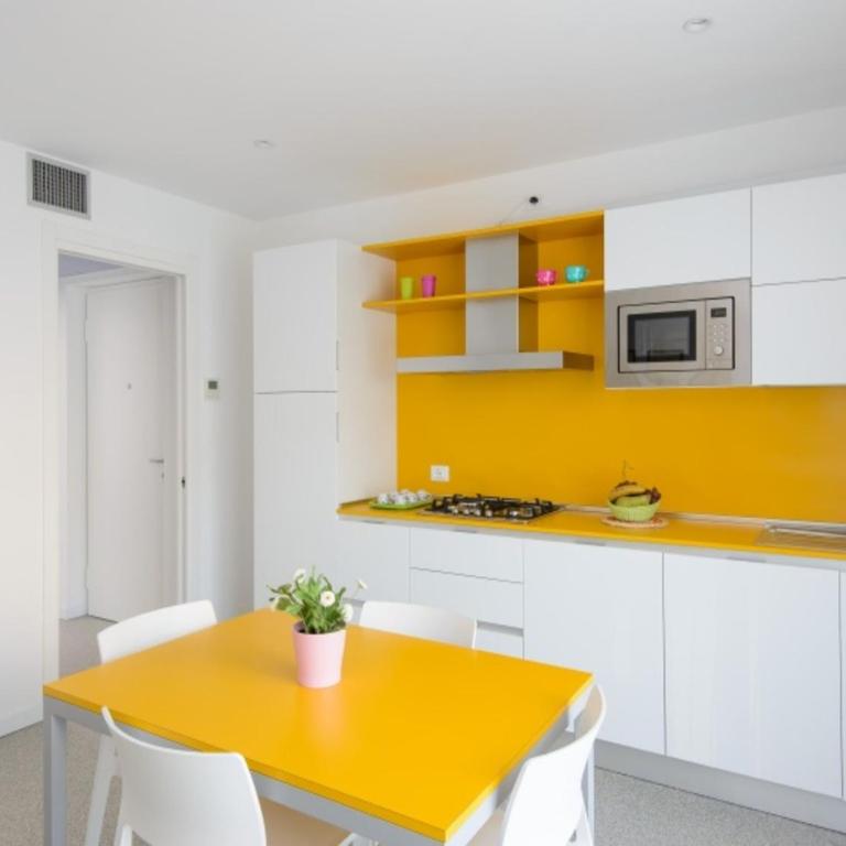 Bright and colorful accommodation in Lignano - Appartamento - 7