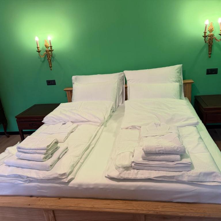 Antique Apartments Ferhadija Tanjin konak - Two-Bedroom Apartment - 2