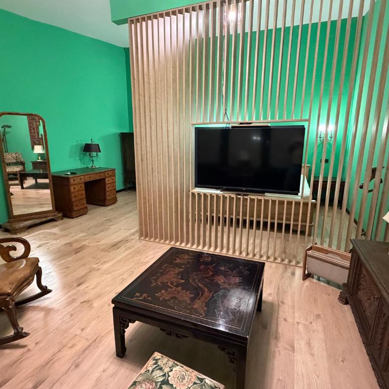 Antique Apartments Ferhadija Tanjin konak - Two-Bedroom Apartment - 1
