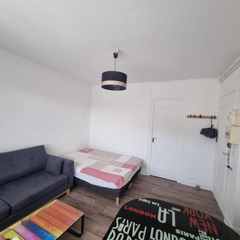 Studio Lourdes ideally located downtown and sanctuary - Standard Triple Studio - 2