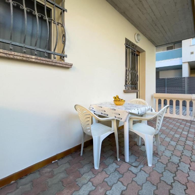 Quiet flat close to town and sea - Apartment - 12