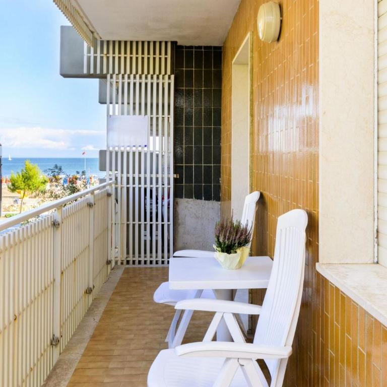 Sea view flat in Lignano - Appartamento - 13