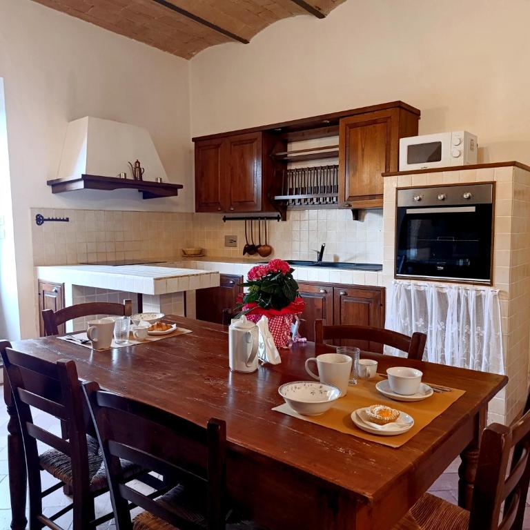 Croce di Bibbiano Apartaments with Pool in front of San Gimignano - Casa con 3 Camere da Letto - 2