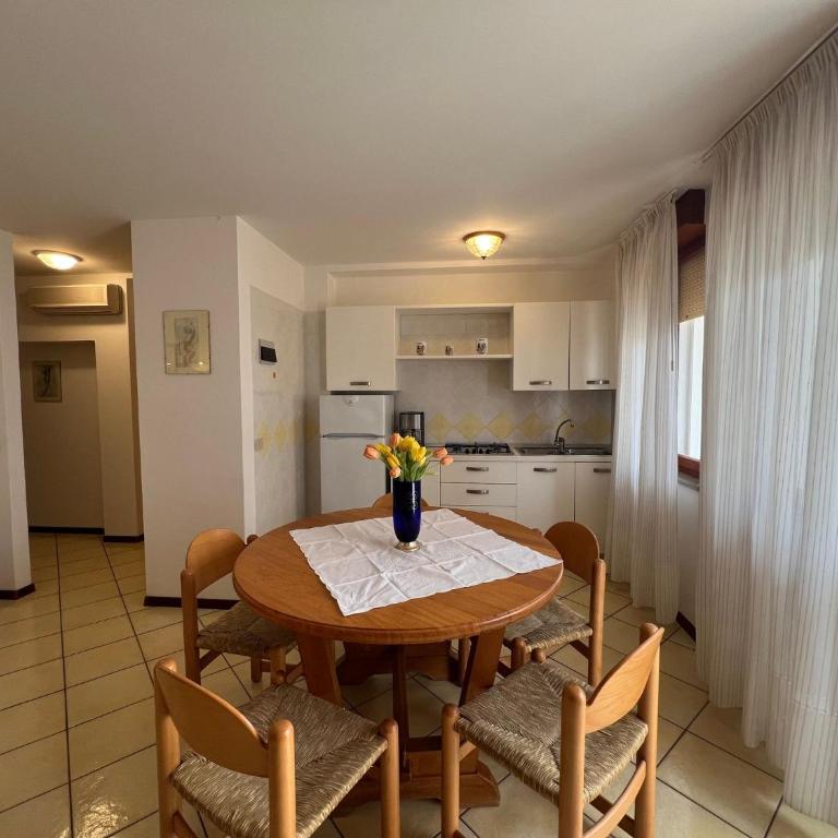 Quiet apartment with garden - Apartment - 6