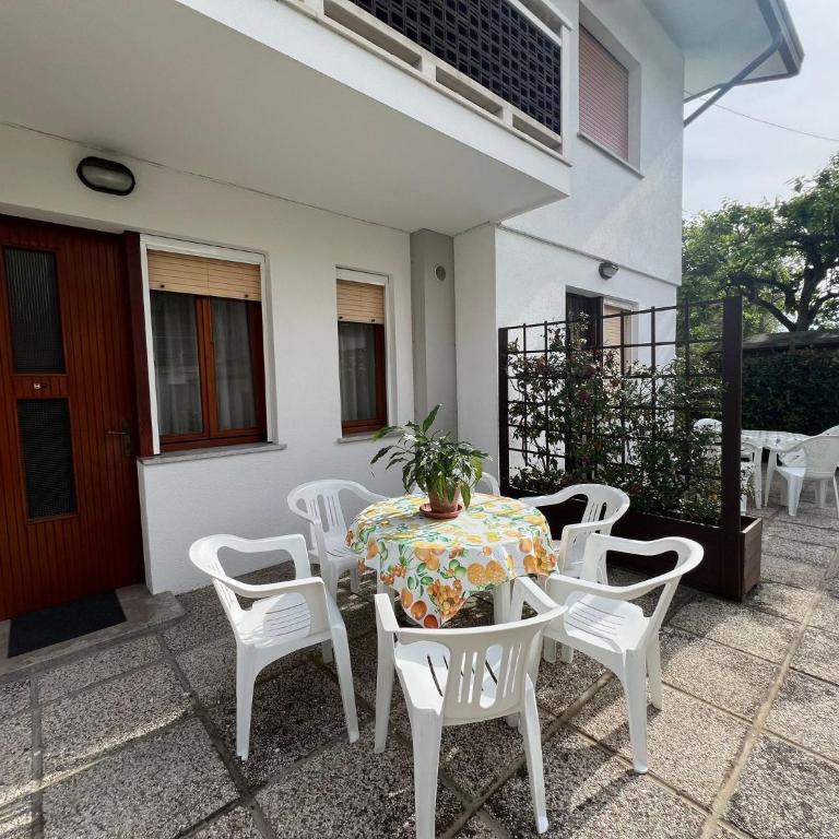 Quiet apartment with garden - Apartment - 23
