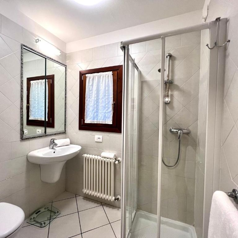 Terraced villa with pool - Villa - 5