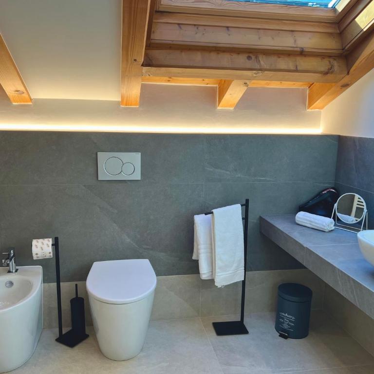Comfy villa with pool - Villa - 32
