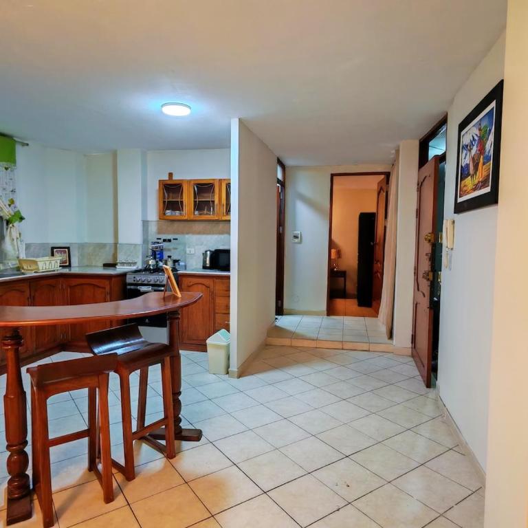 Adel 3 Ovalo Larco, cerca de todo - Apartamento de 1 dormitorio - 28