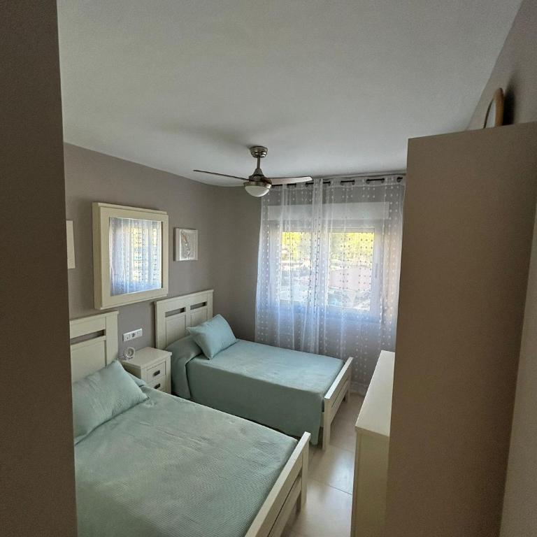 Magnifica ubicación ,amplio ,luminoso, a 50 m de la playa - Apartamento de 2 dormitorios con terraza y vistas al mar - 39