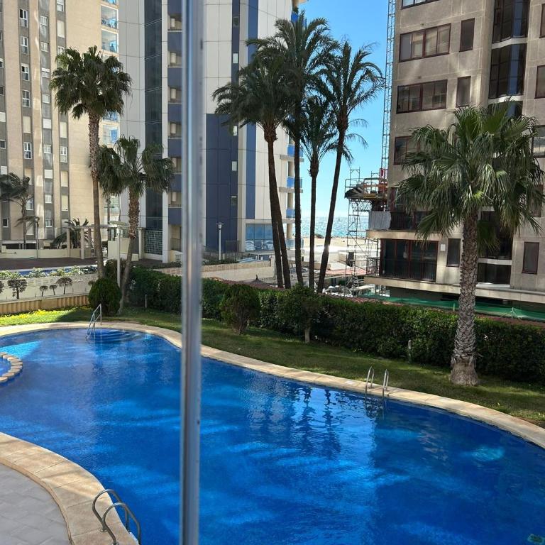 Magnifica ubicación ,amplio ,luminoso, a 50 m de la playa - Apartamento de 2 dormitorios con terraza y vistas al mar - 41