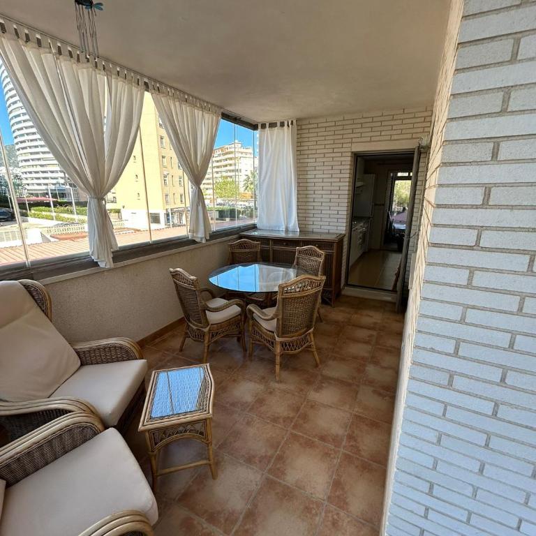 Magnifica ubicación ,amplio ,luminoso, a 50 m de la playa - Apartamento de 2 dormitorios con terraza y vistas al mar - 48