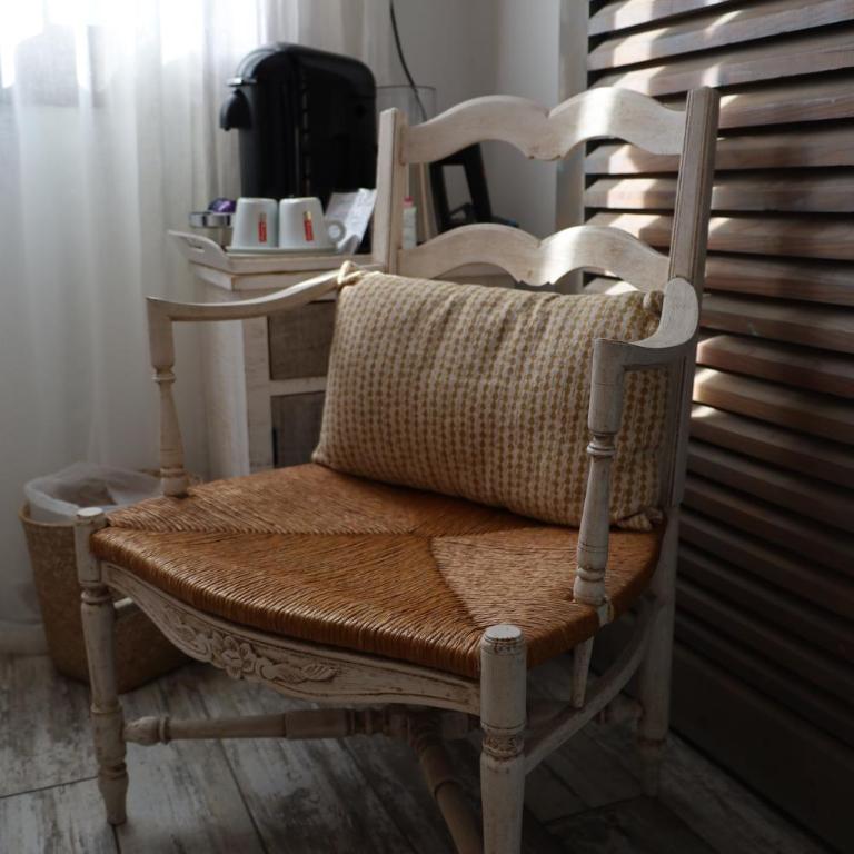 Hôtel Le Neptune en Camargue - Chambre Double – Vue sur Lac - 5