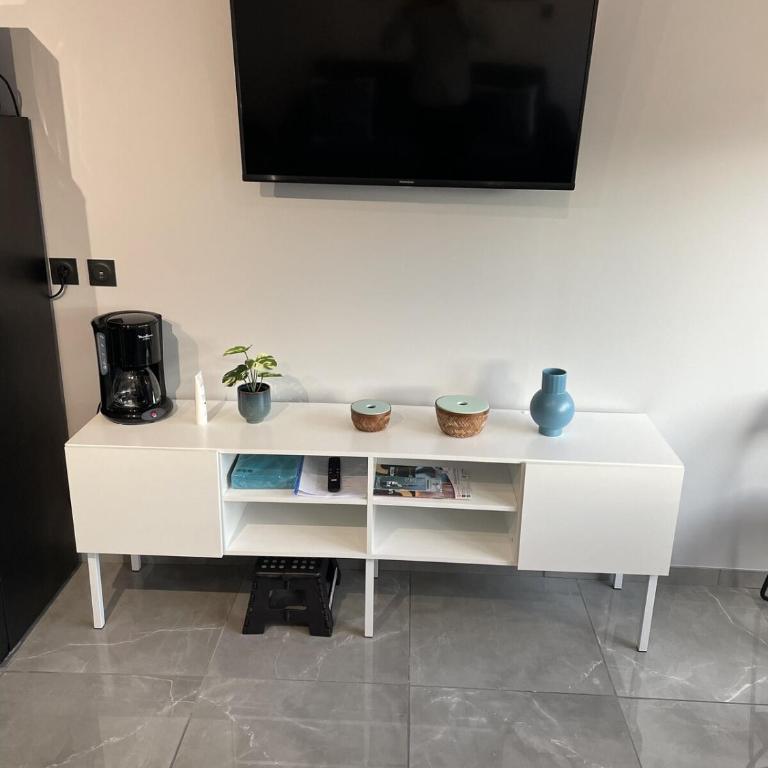 Studio moderne climatisé à 10 mn de la mer - Estudio - 2