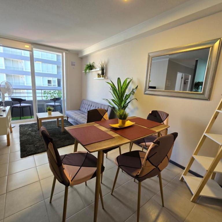 Departamento espléndido y muy comodo de 3 dormitorios AIRE ACONDICIONADO - Apartamento de 3 dormitorios Premium - 1