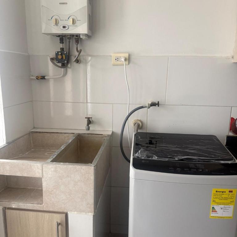 Hospedate en el Eje Cafetero - Two-Bedroom Apartment with Balcony and Terrace - 6