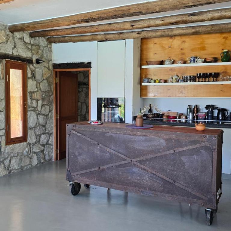Los Menhires - Casa serrana de alquiler temporario - Apartamento de 1 dormitorio con vistas al río - 11