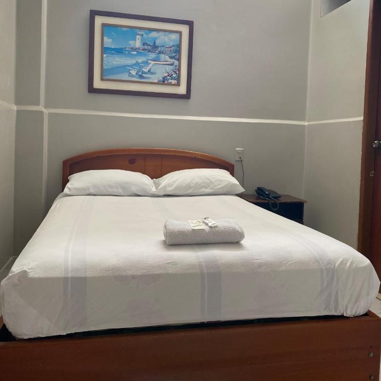 Hostal Estrella - Double Room - 9