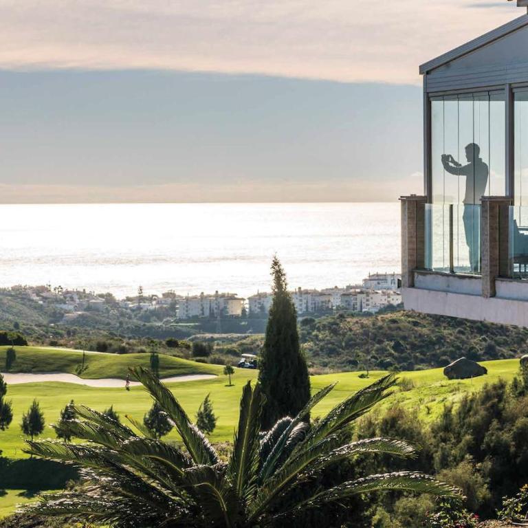 Chill in the Outdoor Lounge Bohemian-Chic Hideaway - Apartamento de 2 dormitorios con terraza y vistas al mar - 43