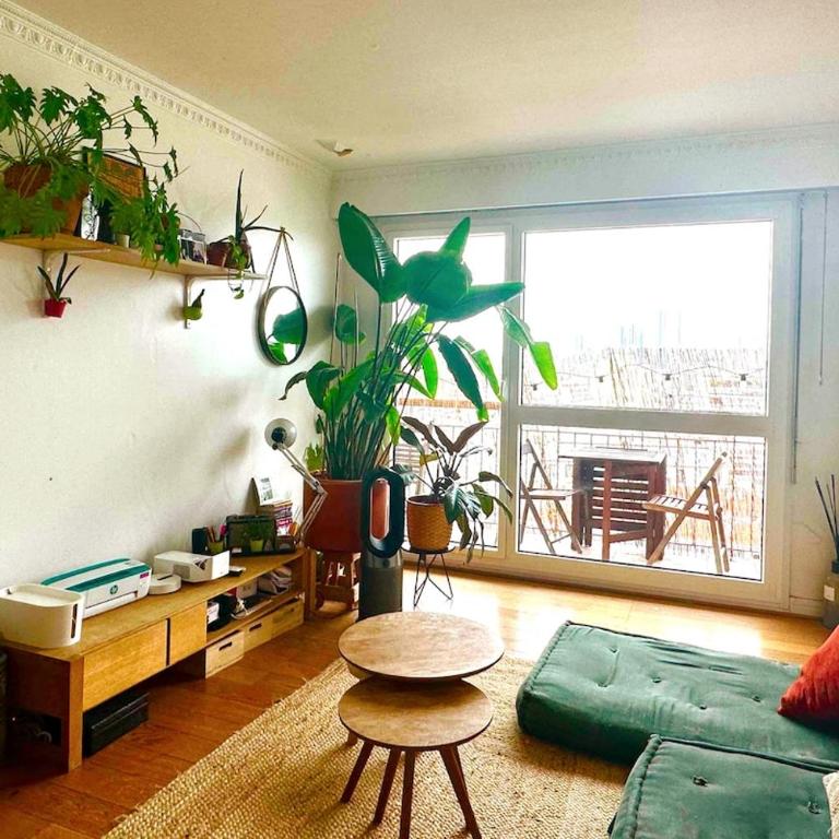 Le Tina - balcon et vue sur les toits de Paris - Appartement 1 Chambre - 2