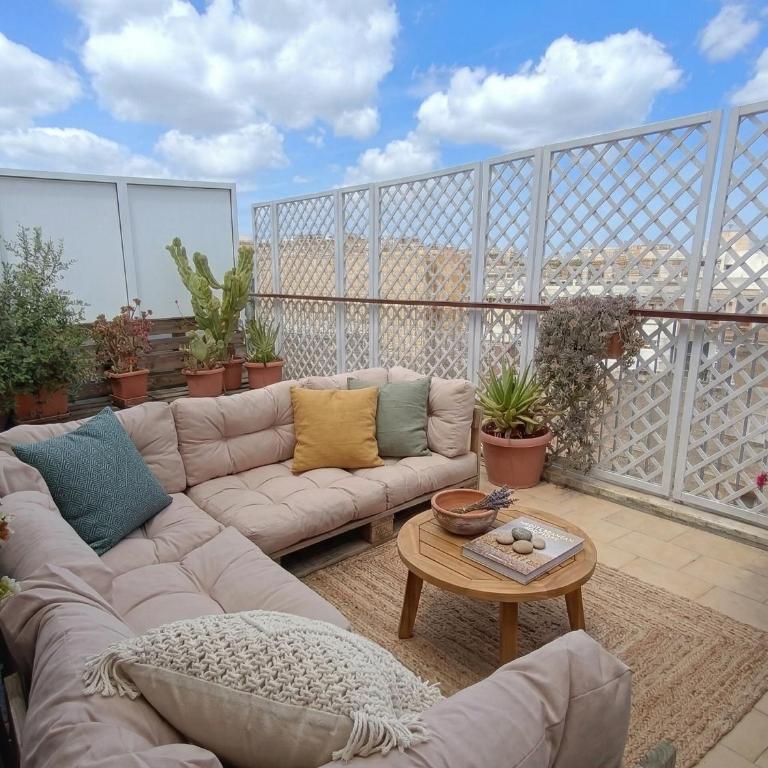 Penthouse in central area with very large terrace - Appartamento con 2 Camere da Letto - 21