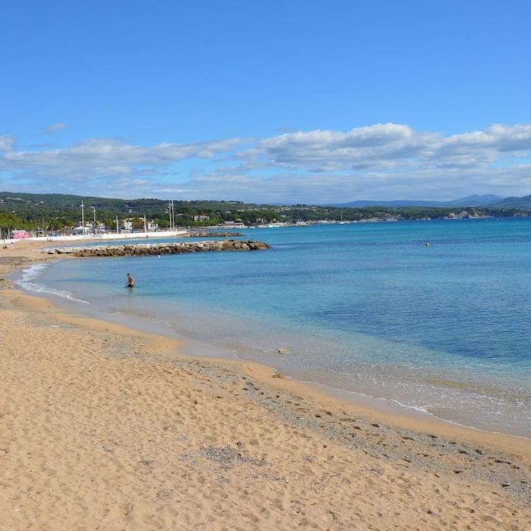Chez Andrea lumineux T2 clim la Ciotat centre proche plage port à pieds - Apartamento de 2 dormitorios - 17