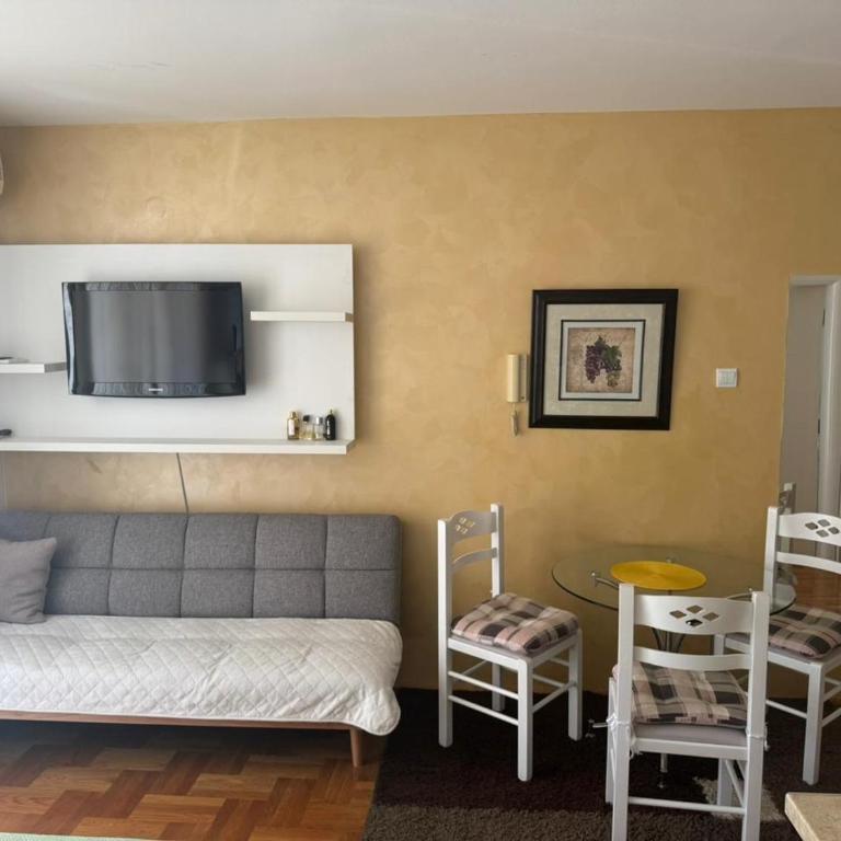 Apartman Avanti - Studio with Terrace - 18