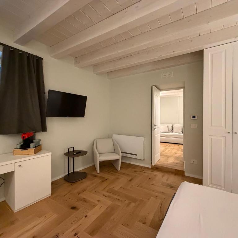 Palazzo Lorusso - Suite Familiare - 9