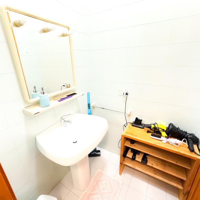 Ama - Appartamento con 2 Camere da Letto - 11