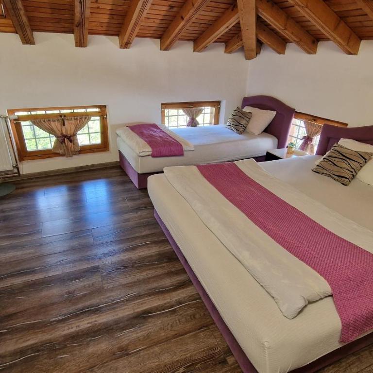 Pansion Oscar Summer Garden - Triple Room - 3