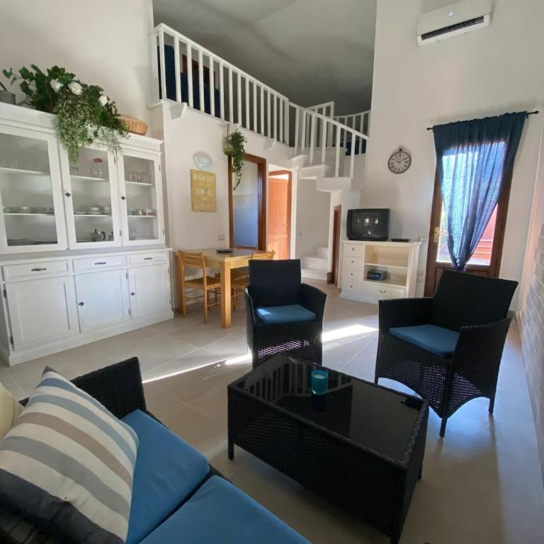 Casa Chiara - Three-Bedroom House - 9