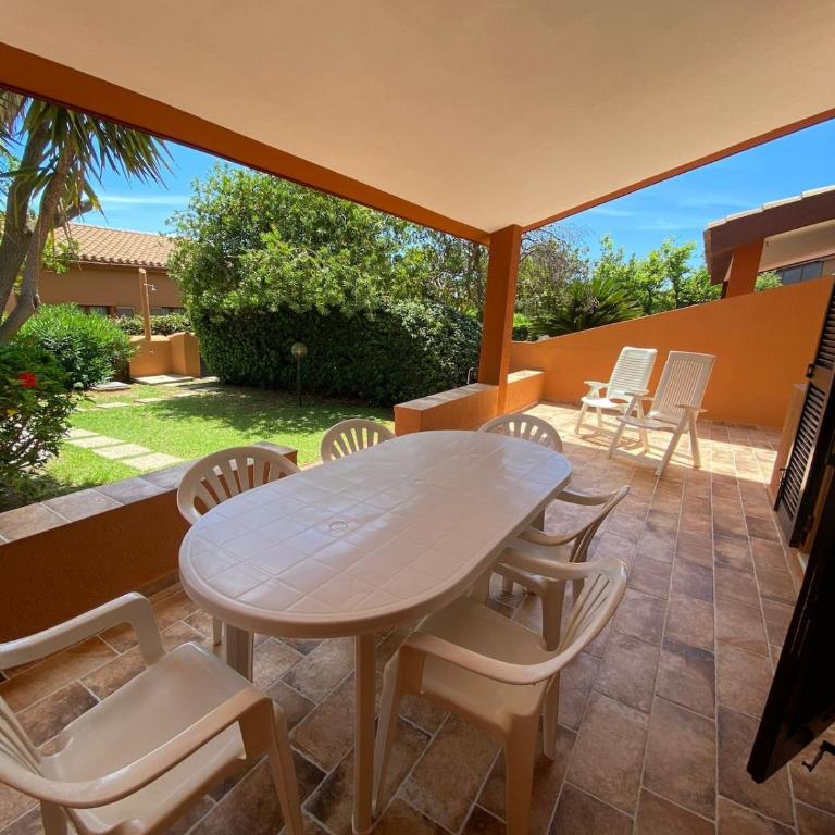 Casa Chiara - Three-Bedroom House - 13