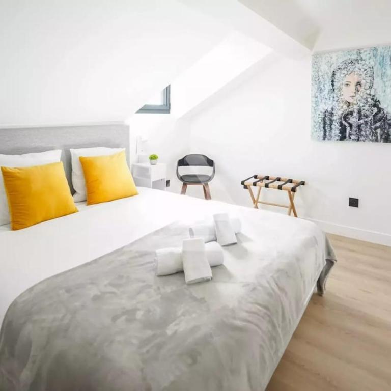 Monte Carlo Monaco Border - luxury, modern, cozy with home feelings and See View - Two-Bedroom Apartment - 2